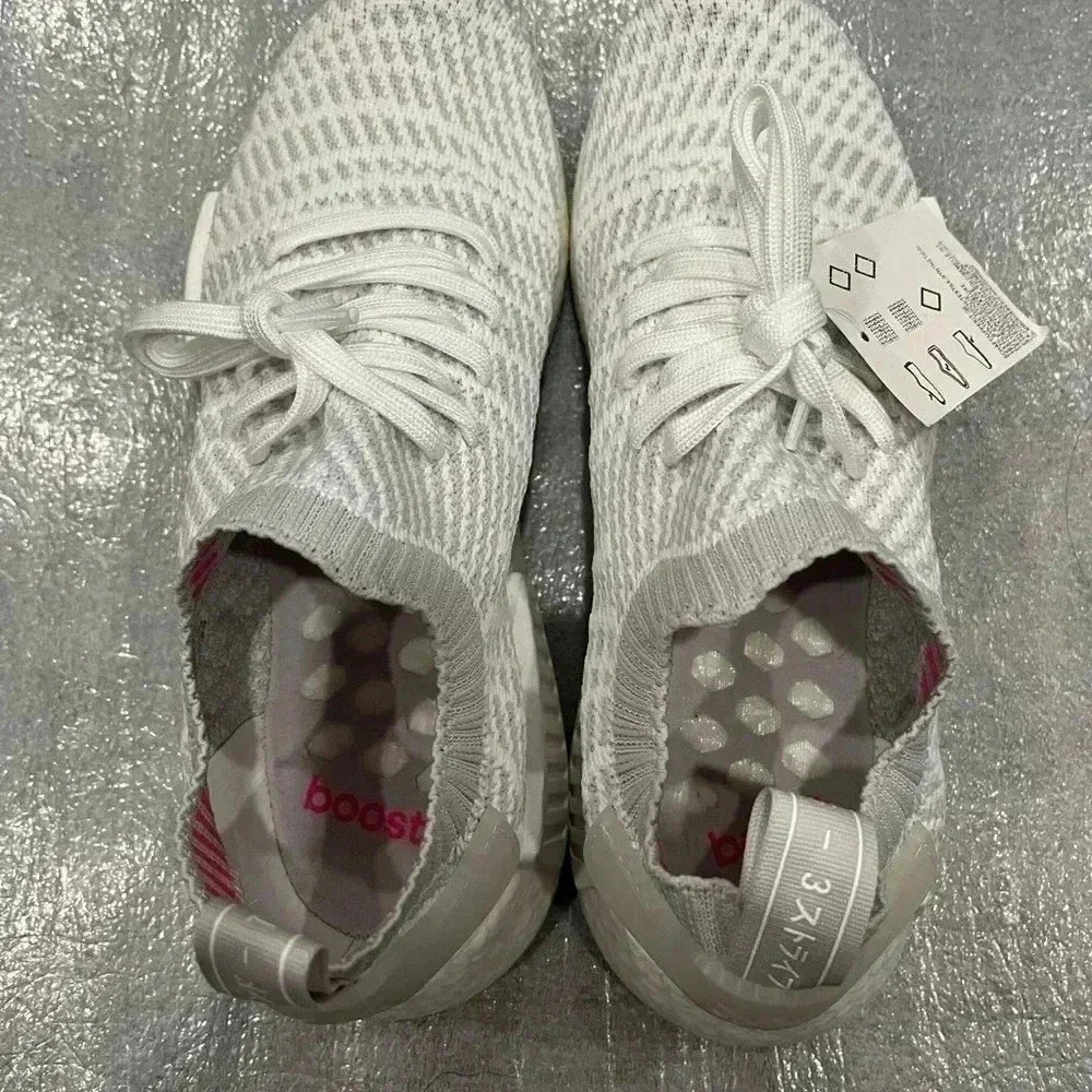 [8]NWOB- Adidas Original  White NMD_R1 STLT Primknit